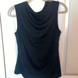 NWT ETCYY BLACK V NECK TOP SMALL